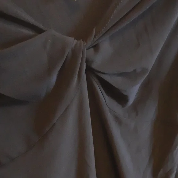 Susan Lawrence Black Knot Detail Top - Picture 2 of 6